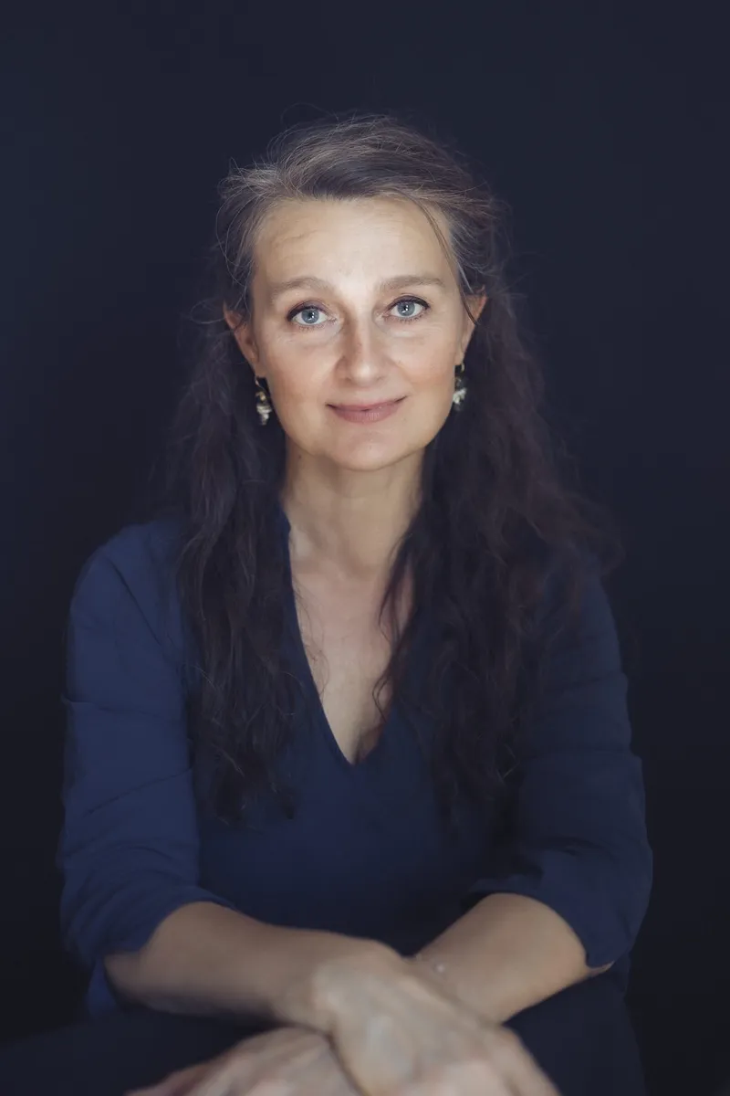 Alexandra Kalinine, thérapeute émotionnelle et instructrice de méditation