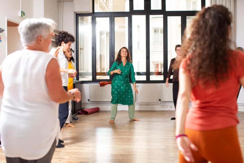 Participants lors d’un stage de reconnexion aux racines ancestrales